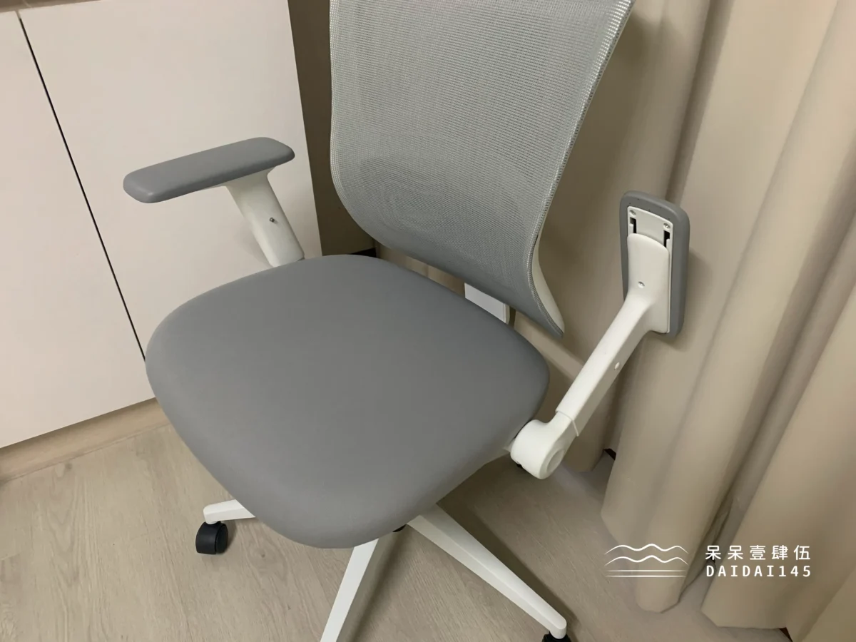 YOKA 佑客家具 APOLLO 人體工學椅專利 3D 扶手